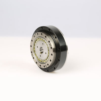Κοίλος άξονων μειωτής Drive παραγωγής 3.5Nm αρμονικός για CNC τις μηχανές